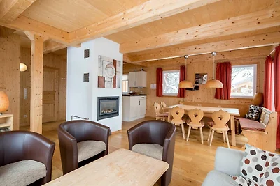 Chalet attraente con vasca idromassaggio