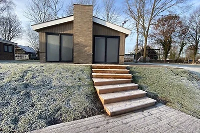 Verlockendes Chalet in der Nähe von Kampen