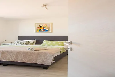 Villa mit Pool und Meerblick in Fazana -...