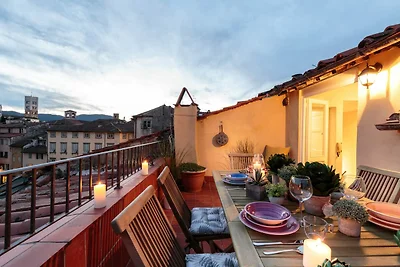 Terrassen-Penthouse innerhalb der Mauern von...
