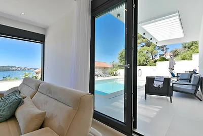 Villa Oasis - Five Bedroom Villa with Private...