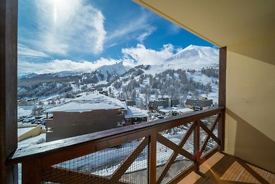 Appartement in Allos met zwembad