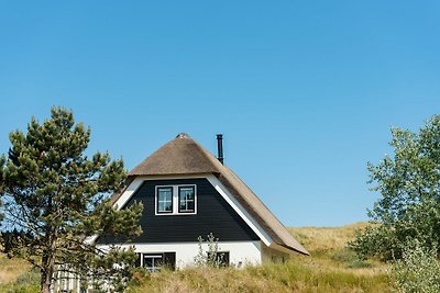 Strohgedeckte Villa mit Geschirrspüler, 1,5 k...