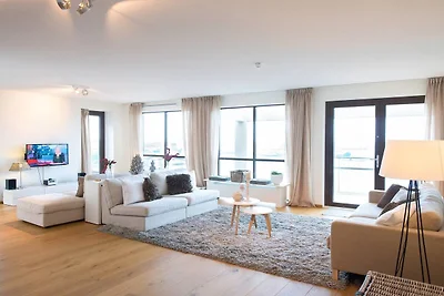 Ruim modern appartement in Scheveningen
