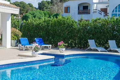 Villa con piscina a Llucmajor