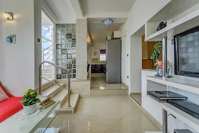 Apartment in Arbanija mit Whirlpool