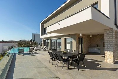- Villa Seastar