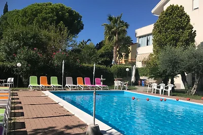 Wohnung in Loano mit Garten