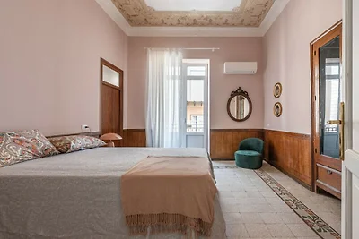 Stylowy apartament w pobliżu Piazza Magione