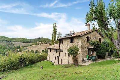 Gezellig huisje met zwembad in Assisi