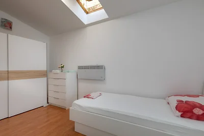 Apartment L&L - Two-Bedroom Apartment with...