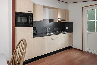 Gemütl. Chalet mit Kombi-Mikrowelle, neben...