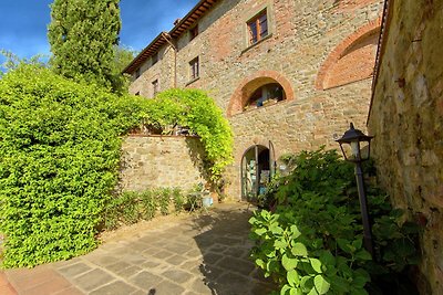 Casa vacanze con piscina a Figline Valdarno