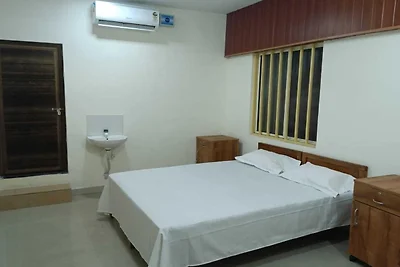 Super Hotel O Chakkaraparambu Vyttila