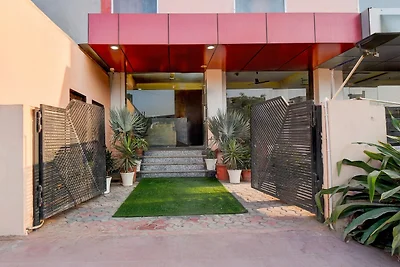 Collezione O Sunder Nagar Golvyas