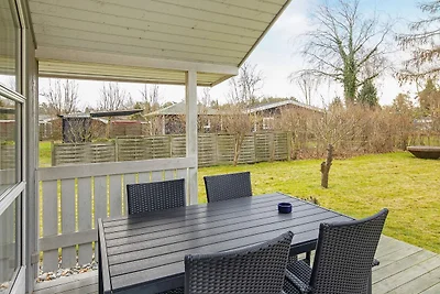 6 Personen Ferienhaus in Væggerløse-By Traum