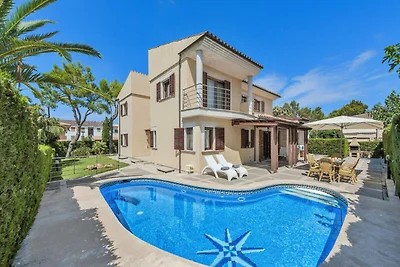 Villa in Alcúdia vlakbij een prachtig strand