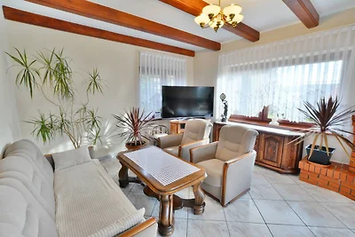 Ferienvilla mit Garten und Sauna, direkt am...