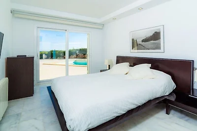 Ferienwohnung mit 2 Schlafzimmer