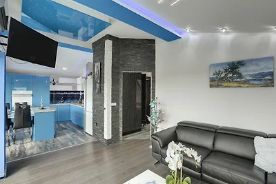 Villa in Fažana nahe Strand mit Pool