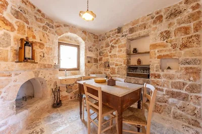 Villa rustica con piscina per 17 persone.