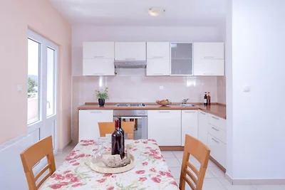 One Bedroom Luxury Apartment with Balcony and...