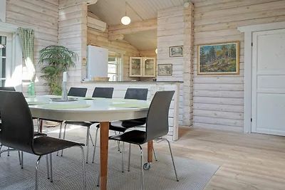 6 Personen Ferienhaus in Rønne