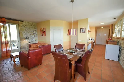 Accogliente chalet con piscina