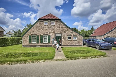 Prachtige villa in Limburg nabij meer