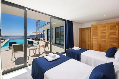 Villa in Kalkan mit Wifi und Parken