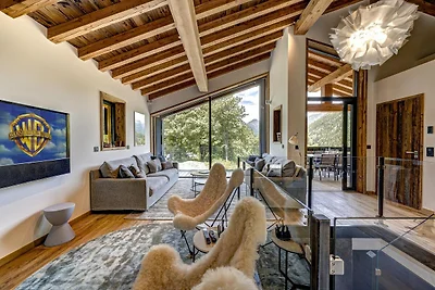 Peaceful hamlet + daily pastry delivery &...