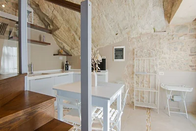 Casa vacanze a Petrella Guidi con giardino