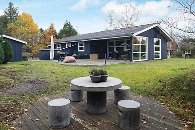 6 Personen Ferienhaus in Hals-By Traum