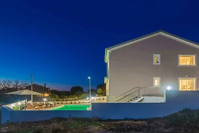 Ferienhaus mit 4 Schlafzimmer