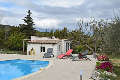 Villa mit Pool in Lézignan-Corbières