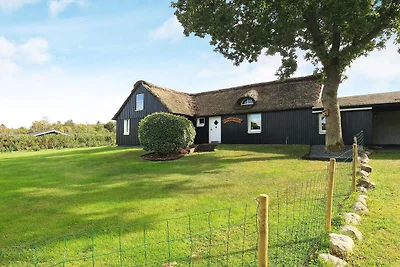 Ferienhaus in der Nähe des Waldes in Farsø