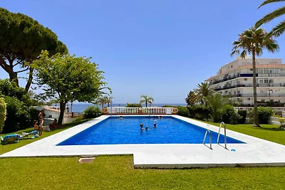 Ferienhaus in Nerja mit Meerblick & Pool