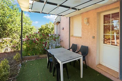 Schöne Villa mit Swimmingpool in Vidauban