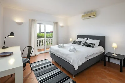 3-Schlafzimmer-Villa in der Nähe von...