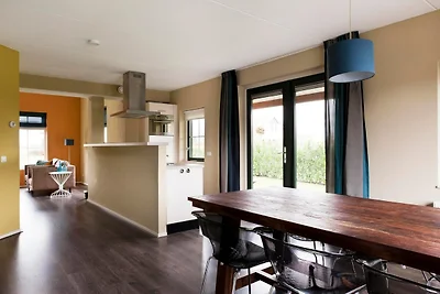 Vrijstaande woning in Vlagtwedde met sauna