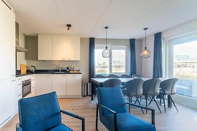 Ferienhaus in Scherpenisse mit Terrasse