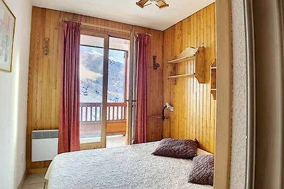 Geräumiges Apartment · Direkter Zugang zur Sk...