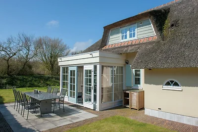 Villa in Meeresnähe in Domburg