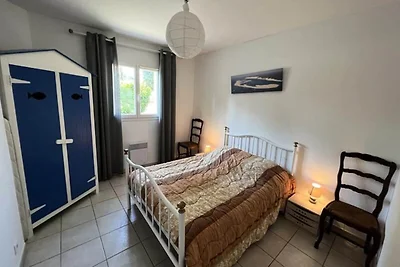 Villa mit Garten und Grill in ruhiger Lage