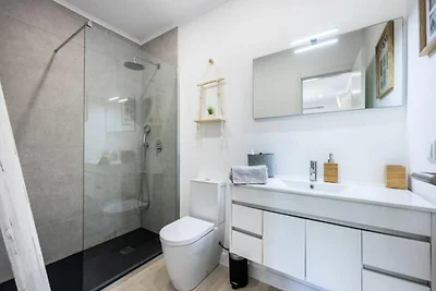 Appartamento vicino Praia Centeanes