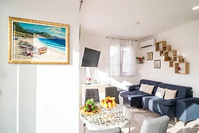 Apartment Anka - One Bedroom Apartment with...