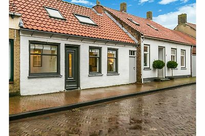 Modernes Ferienhaus in Groede mit Terrasse