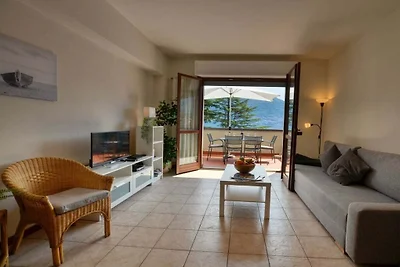 Appartamento ad Acquaseria con terrazza