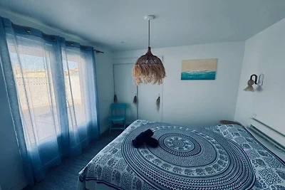 Küstenflucht mit Panoramablick