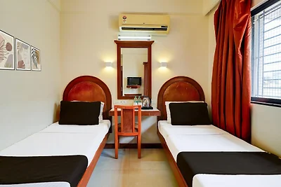 Super Hotel O Thimmaiah Rd Rajajinagar